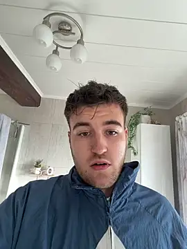 KinkyLovePublic online show from April 2026 06:38:02 AM