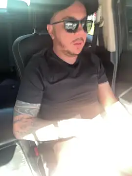 Diegohernan17 online show from June 2026 03:40:02 PM