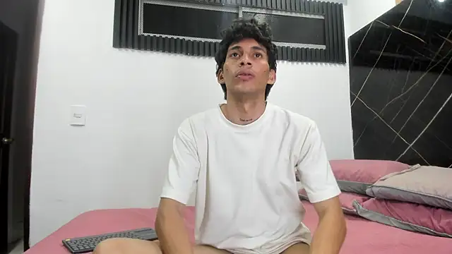 Emer santos online show from January 2026 08:05:01 PM