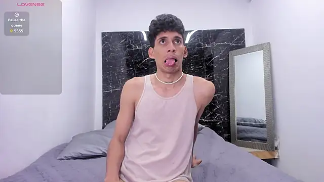 Emer santos online show from February 2026 09:12:01 PM