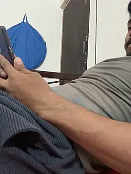 hot gym b0y online show from February 2026 06:20:02 PM