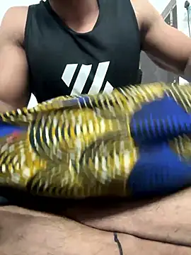 hot gym b0y online show from January 2026 06:15:02 PM