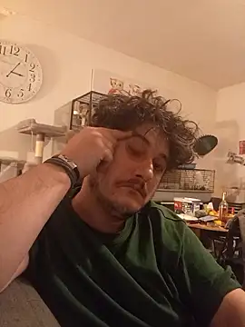 Snapshot of damslebambou1 chatting on January 2026 02:07:01 AM damslebambou1 online show from January 2026 02:07:01 AM