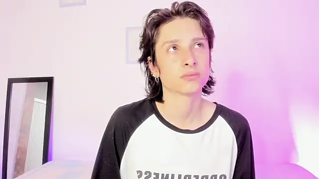 cirosky elchicopolla online show from March 2026 04:21:02 AM