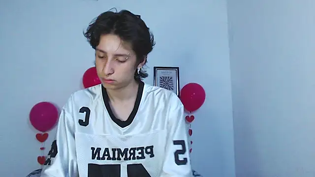 Snapshot of cirosky_elchicopolla chatting on February 2026 04:00:02 AM cirosky elchicopolla online show from February 2026 04:00:02 AM