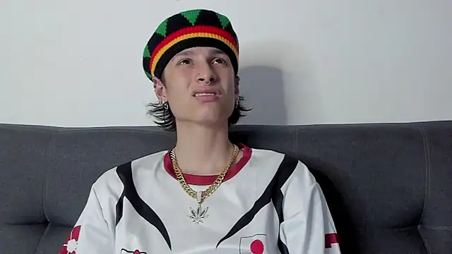 Snapshot of cirosky_elchicopolla chatting on December 2025 04:17:01 AM cirosky elchicopolla online show from December 2025 04:17:01 AM