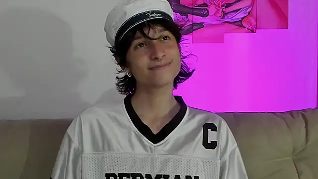 cirosky elchicopolla online show from March 2026 03:42:01 AM