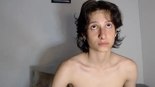 cirosky elchicopolla online show from April 2026 03:41:01 AM