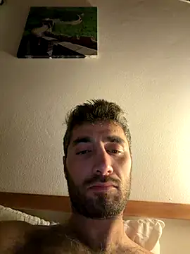 Josedmrx online show from December 2025 10:24:01 PM