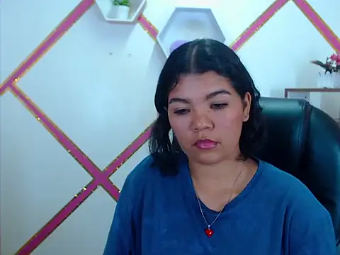 Snapshot of Heidy_Colins chatting on December 2025 01:55:01 AM Heidy Colins online show from December 2025 01:55:01 AM