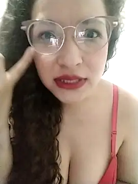 Snapshot of _Isabellamiller_ chatting on December 2025 09:35:02 AM Isabellamiller online show from December 2025 09:35:02 AM