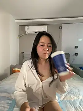 Snapshot of ccyun666 chatting on February 2026 03:02:02 PM ccyun666 online show from February 2026 03:02:02 PM