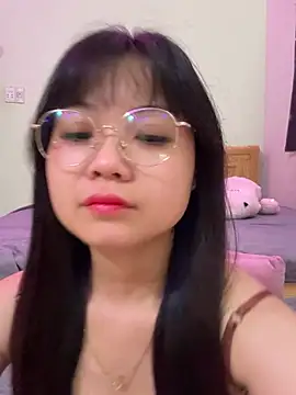 Snapshot of ___KARA___ chatting on June 2026 10:58:01 AM KARA online show from June 2026 10:58:01 AM