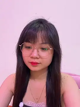 Snapshot of ___KARA___ chatting on July 2026 01:06:01 AM KARA online show from July 2026 01:06:01 AM