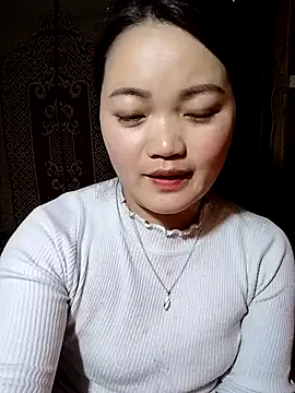 Snapshot of miluxa chatting on December 2025 10:19:02 AM miluxa online show from December 2025 10:19:02 AM