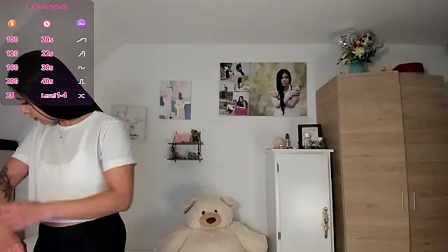 VEROSlen- online show from February 2026 02:32:02 AM