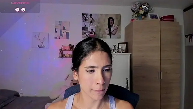 Snapshot of VEROSlen- chatting on June 2026 12:54:01 AM VEROSlen- online show from June 2026 12:54:01 AM
