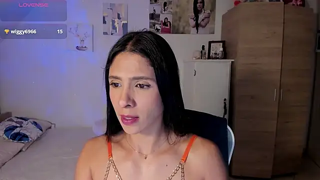 Snapshot of VEROSlen- chatting on July 2026 03:55:02 AM VEROSlen- online show from July 2026 03:55:02 AM