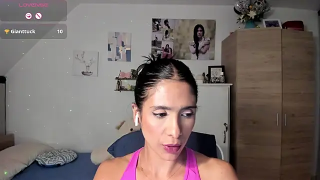 VEROSlen- online show from March 2026 02:10:02 AM