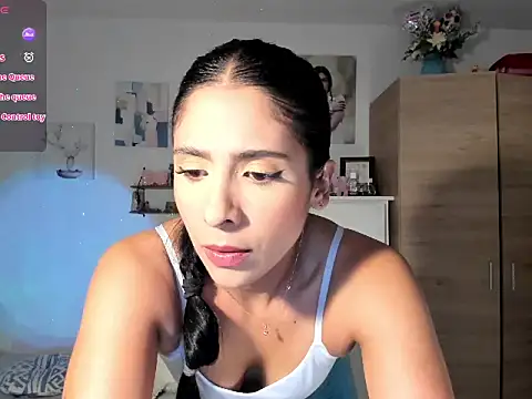 Snapshot of VEROSlen- chatting on December 2025 07:30:01 PM VEROSlen- online show from December 2025 07:30:01 PM