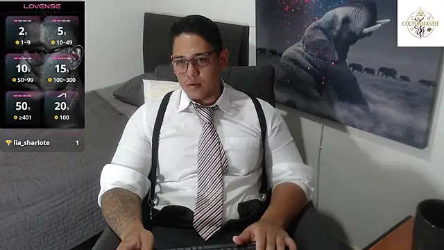 coltonmassiff online show from June 2026 05:21:02 PM