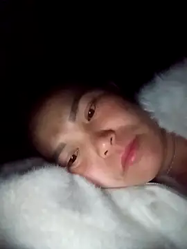 Girl cutee online show from February 2026 06:43:02 PM