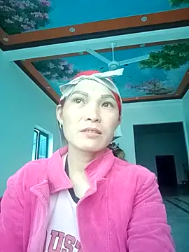 Girl cutee online show from December 2025 07:43:01 AM