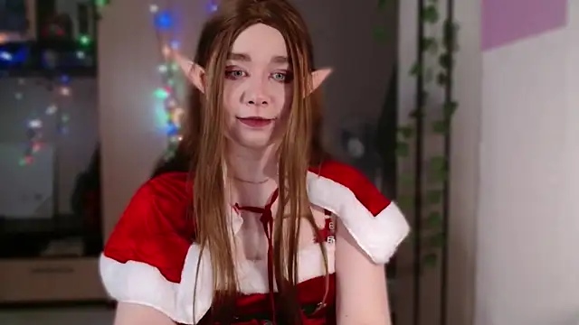Yuly Soft online show from December 2025 05:13:01 PM