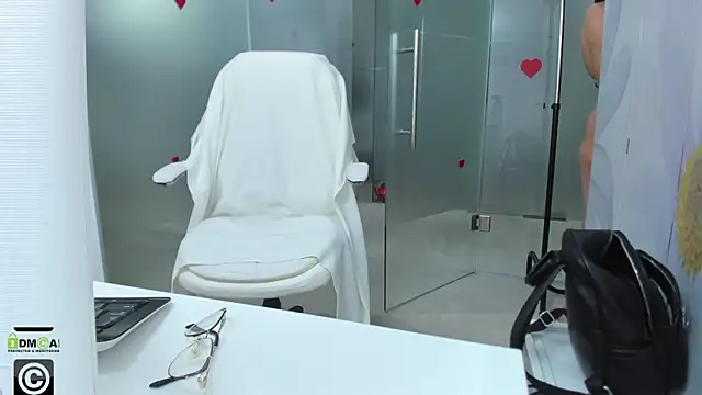 missdominna online show from March 2026 03:47:02 AM