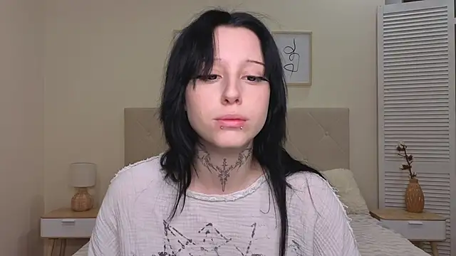 Sn0w  queen online show from January 2026 08:09:01 AM