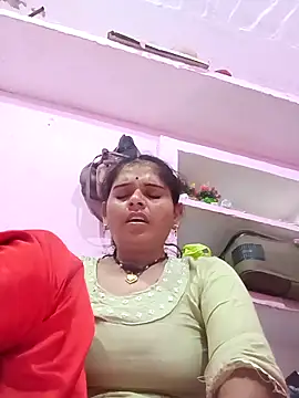 Snapshot of Uma_pande chatting on February 2026 12:22:01 AM Uma pande online show from February 2026 12:22:01 AM