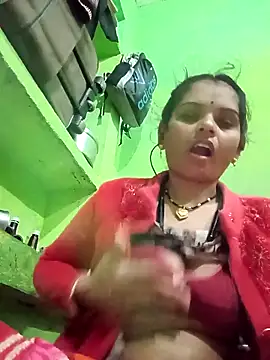 Snapshot of Uma_pande chatting on January 2026 12:27:01 AM Uma pande online show from January 2026 12:27:01 AM