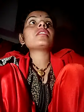 Snapshot of Uma_pande chatting on February 2026 03:43:02 PM Uma pande online show from February 2026 03:43:02 PM