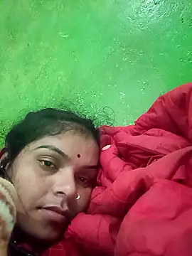 Snapshot of Uma_pande chatting on January 2026 10:39:01 PM Uma pande online show from January 2026 10:39:01 PM