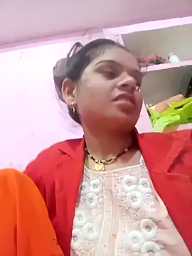 Snapshot of Uma_pande chatting on February 2026 12:18:01 AM Uma pande online show from February 2026 12:18:01 AM