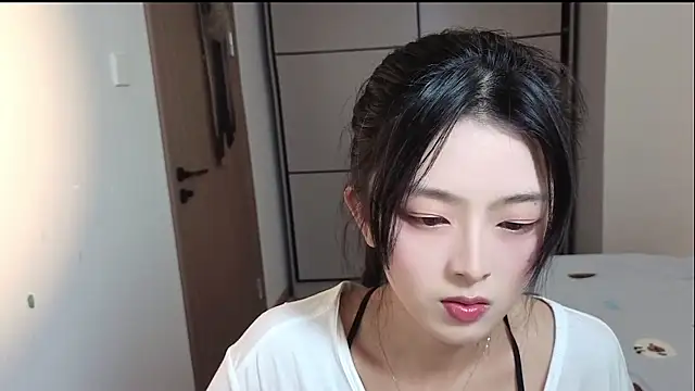 Koikoi    online show from January 2026 02:48:02 AM