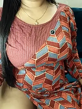 Snapshot of SSiya- chatting on June 2026 08:35:02 PM SSiya- online show from June 2026 08:35:02 PM