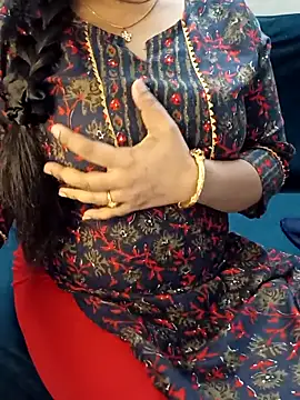 Snapshot of SSiya- chatting on February 2026 07:14:01 PM SSiya- online show from February 2026 07:14:01 PM