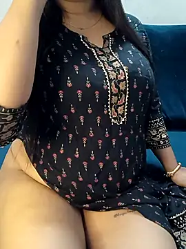 Snapshot of SSiya- chatting on July 2026 07:43:02 PM SSiya- online show from July 2026 07:43:02 PM
