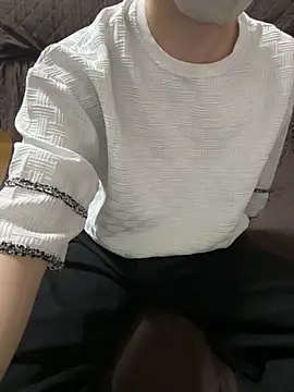 tubasa1216 online show from March 2026 12:00:01 PM