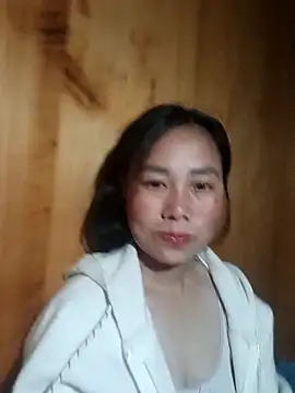 Chloe-ee online show from December 2025 10:23:01 PM