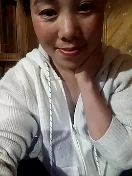 Chloe-ee online show from February 2026 01:55:02 PM