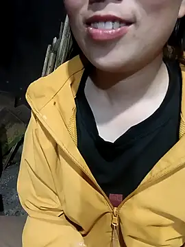 Chloe-ee online show from March 2026 01:55:02 AM