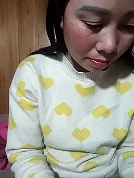 Chloe-ee online show from February 2026 06:59:02 AM