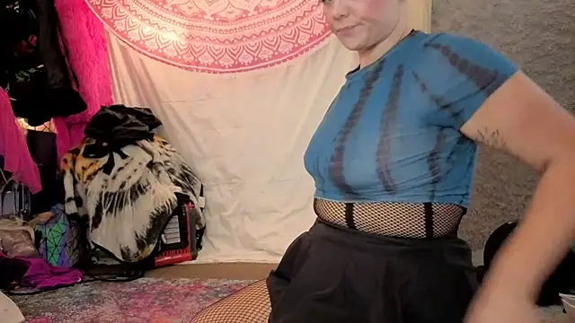 Snapshot of infinirose chatting on June 2026 03:46:02 AM infinirose online show from June 2026 03:46:02 AM