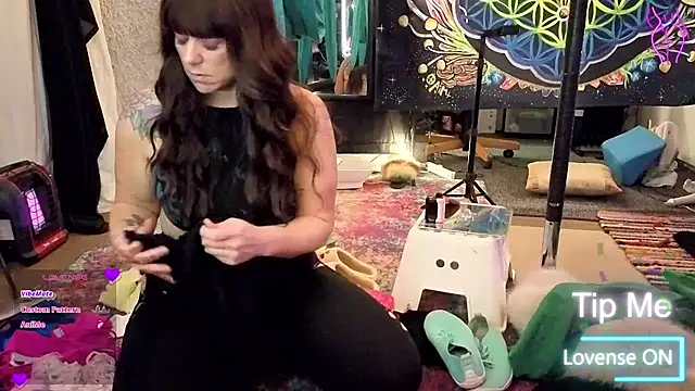 infinirose online show from May 2026 03:54:02 AM
