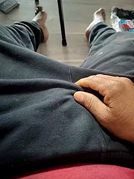 joaquinvaladez online show from April 2026 08:48:02 PM