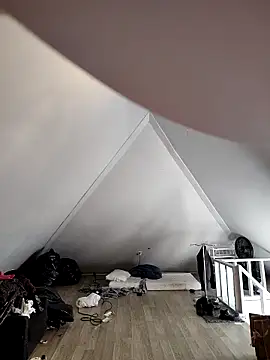 joaquinvaladez online show from February 2026 04:51:02 PM