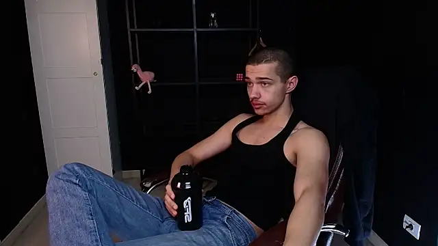 KaydenDrew online show from February 2026 05:25:01 AM