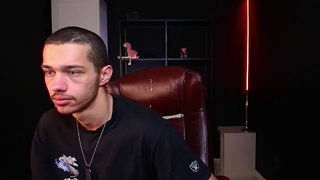 KaydenDrew online show from February 2026 05:07:01 AM